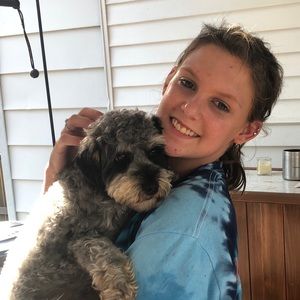 Meet your Posher, Caycee